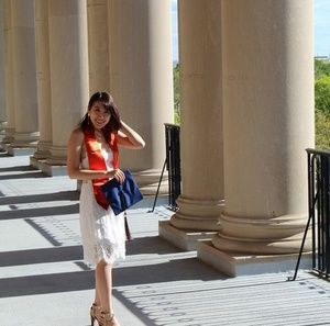 Meet your Posher, Vivian